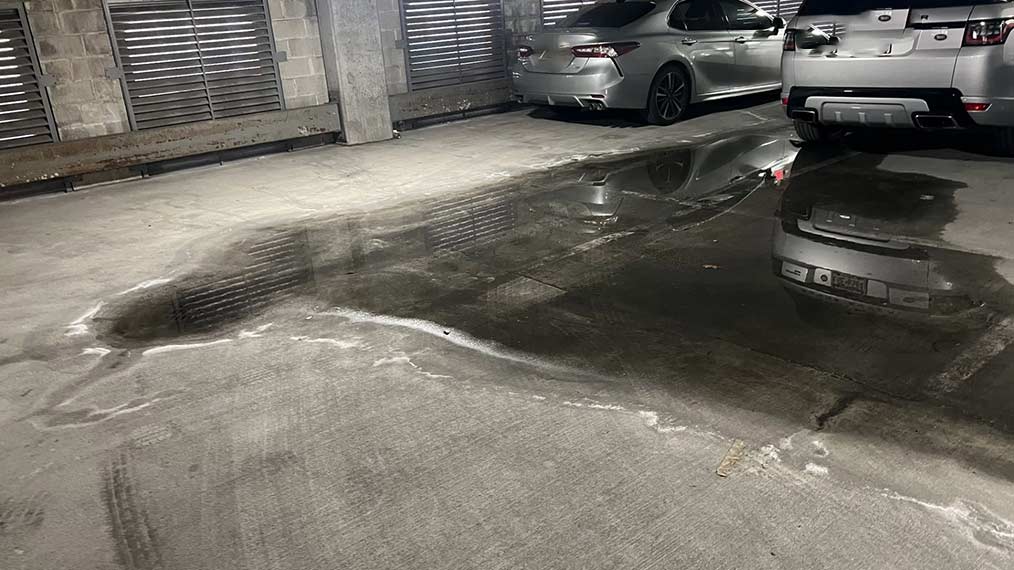برگشت فاضلاب از کف شور پارکینگ ساختمان